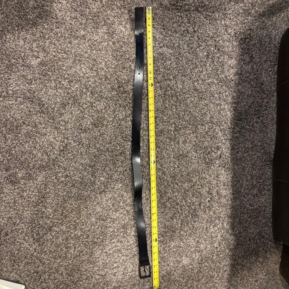 Men's Reversible Black/Brown Leather Belt - Picture 4 of 4